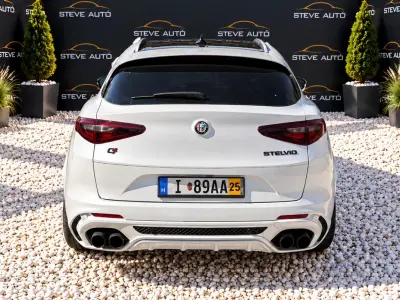 Alfa Romeo Stelvio 2018 (miniatűr)