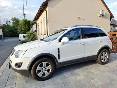Opel Antara 2013 (miniatűr)