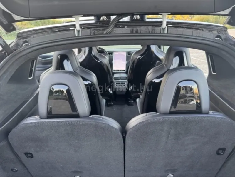 Tesla Model X 2016