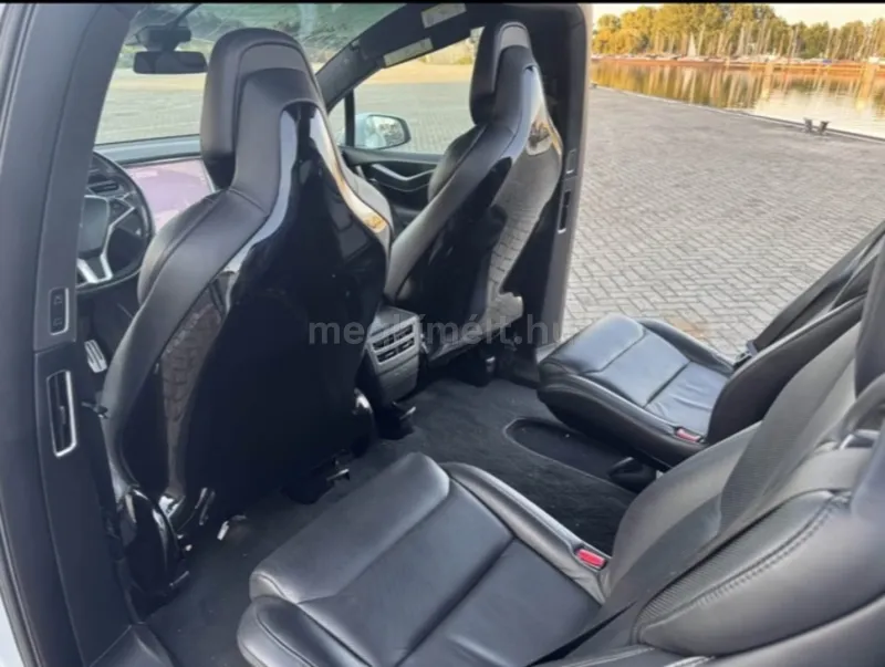 Tesla Model X 2016