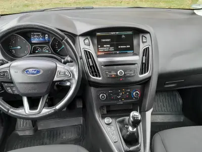 Ford Focus 2015 (miniatűr)