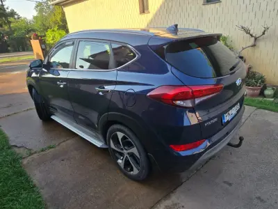 Hyundai TUCSON 2017 (miniatűr)