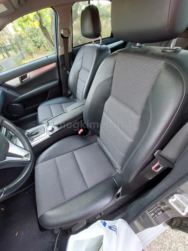 Mercedes-Benz C 220 2012