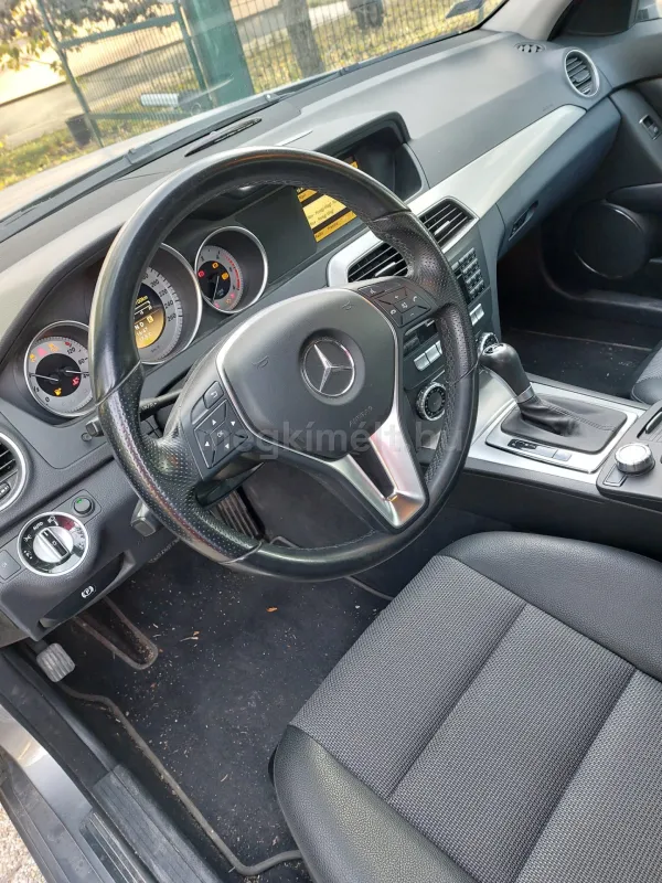 Mercedes-Benz C 220 2012