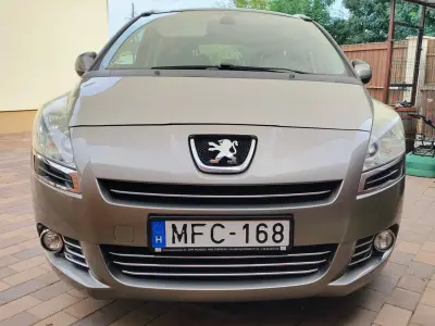Peugeot 5008 1.6 HDI, 7 Személyes