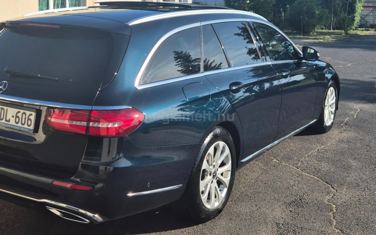 Mercedes-Benz E 220 2017