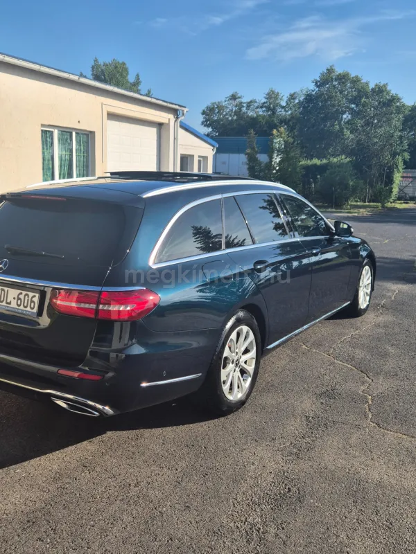 Mercedes-Benz E 220 2017