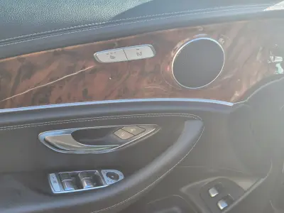 Mercedes-Benz E 220 2017 (miniatűr)