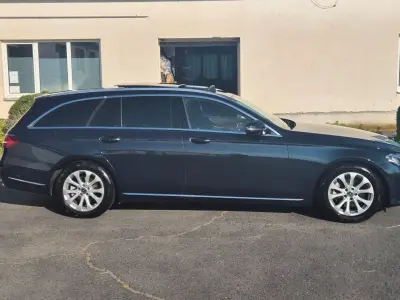 Mercedes-Benz E 220 2017 (miniatűr)