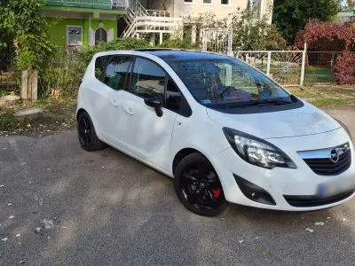 Opel Meriva 2013 (miniatűr)