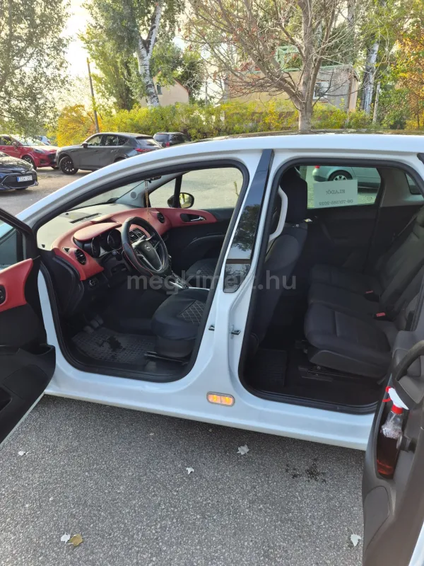 Opel Meriva 2013