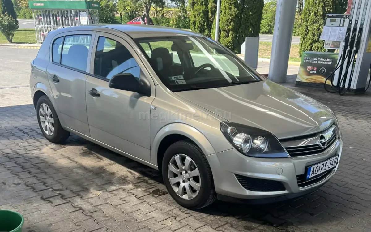 Opel Astra 2009