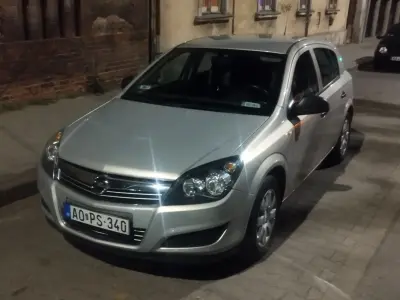 Opel Astra 2009 (miniatűr)