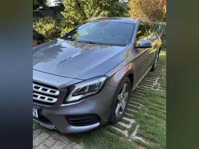 Mercedes-Benz GLA 250 4MATIC