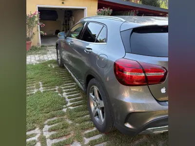 Mercedes-Benz GLA 250 2018 (miniatűr)