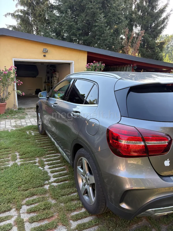 Mercedes-Benz GLA 250 2018