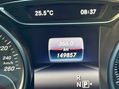 Mercedes-Benz GLA 250 2018 (miniatűr)