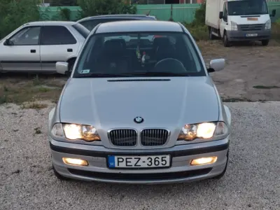 BMW 318 2002 (miniatűr)