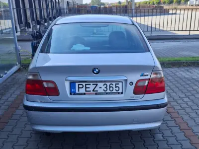 BMW 318 2002 (miniatűr)
