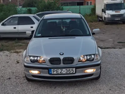 BMW 318 2002 (miniatűr)