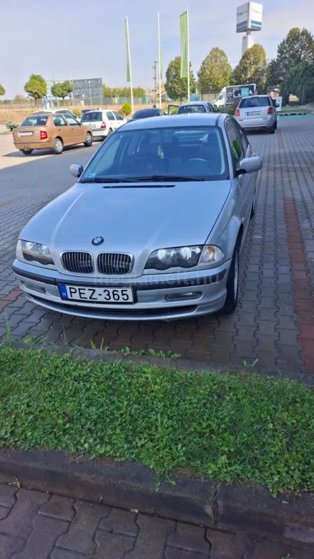 BMW 318 2002