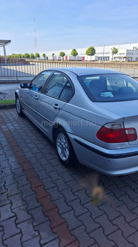 BMW 318 2002