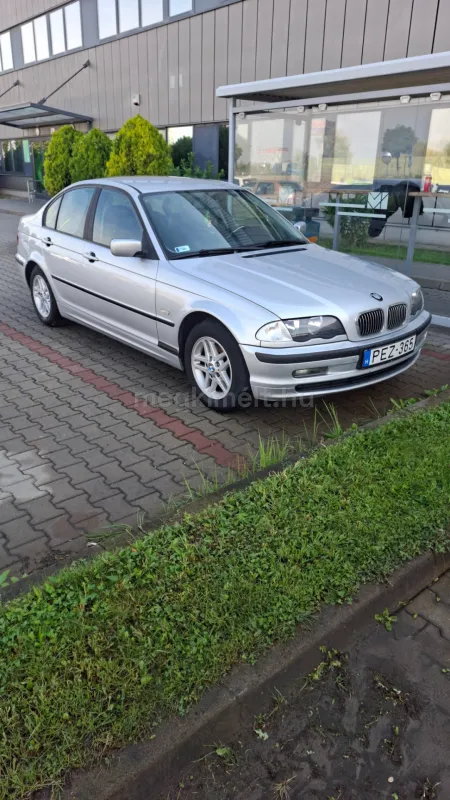 BMW 318 2002