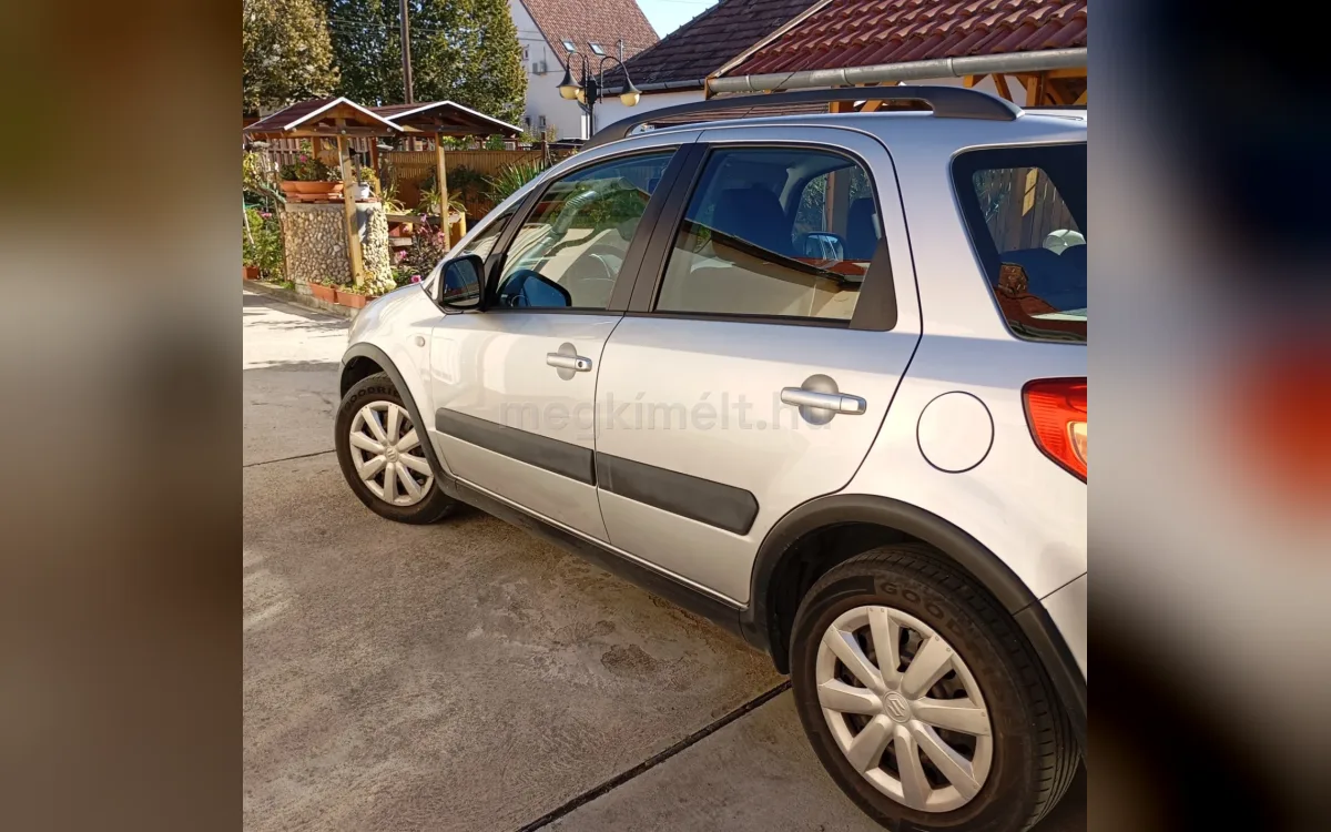 Suzuki SX4 2010