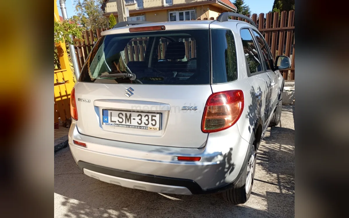 Suzuki SX4 2010