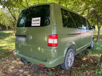 Volkswagen T5 Caravelle 2011 (miniatűr)