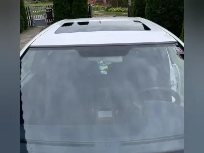 Mercedes-Benz E 220 1995 (miniatűr)