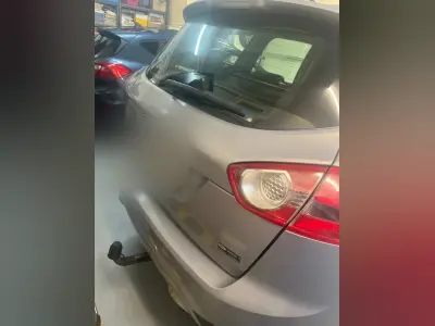 Ford Kuga 2011 (miniatűr)