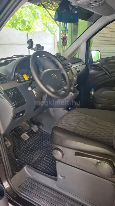 Mercedes-Benz Vito 2012