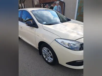 Renault Fluence 1. 6 Comfort