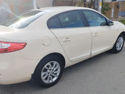 Renault Fluence 2016 (miniatűr)