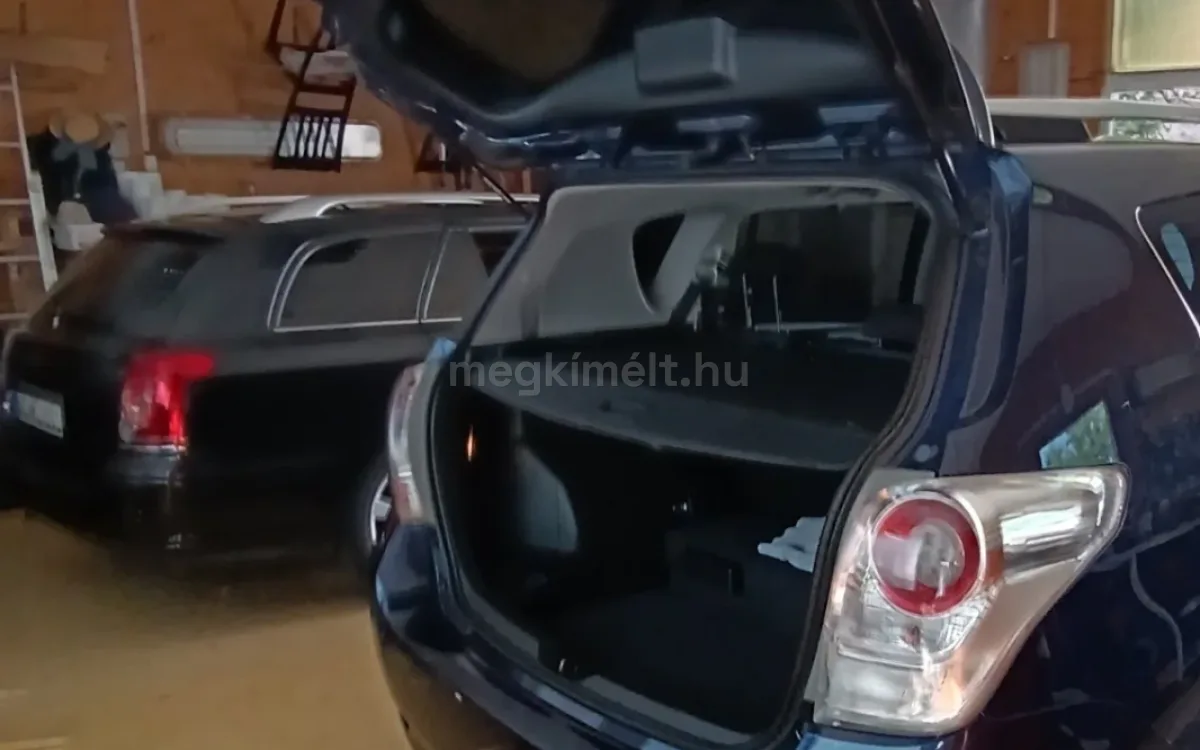 Toyota Verso 2011