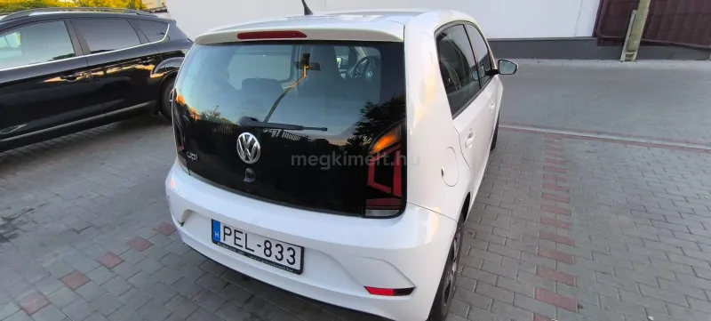 Volkswagen up! 2017
