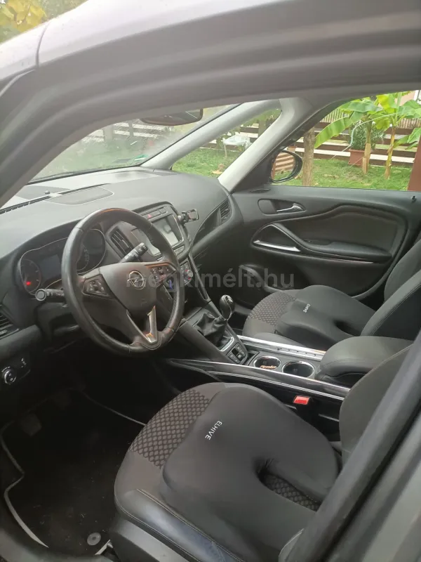 Opel Zafira Tourer 2018