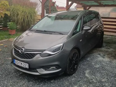 Opel Zafira Tourer 2018