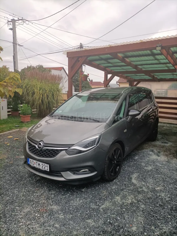 Opel Zafira Tourer 2018