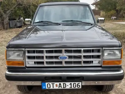 Ford Bronco 1990