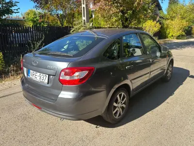 Lada Granta 2016 (miniatűr)