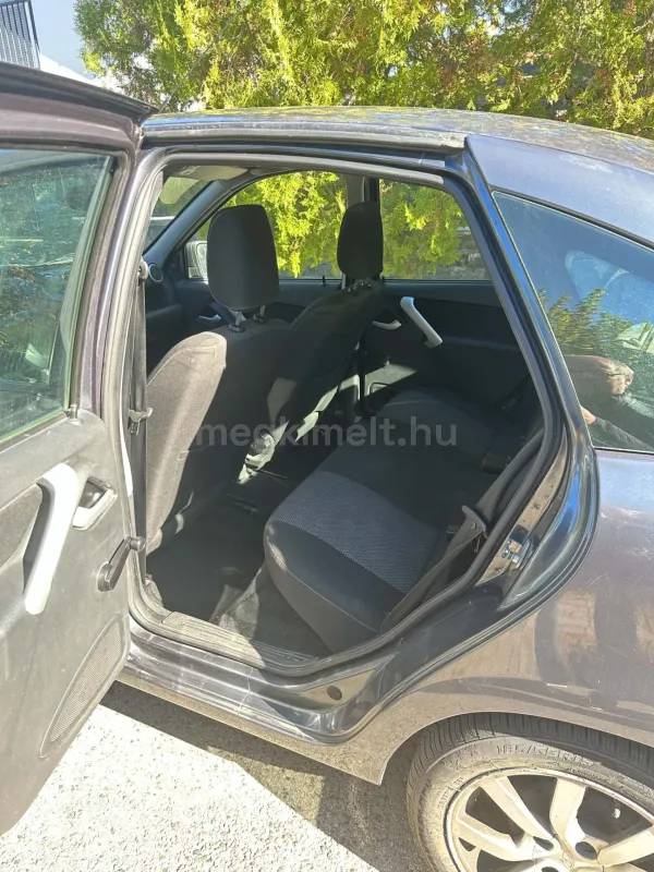 Lada Granta 2016