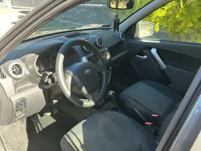 Lada Granta 2016 (miniatűr)