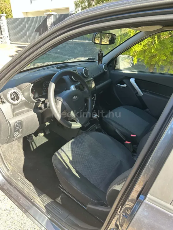 Lada Granta 2016
