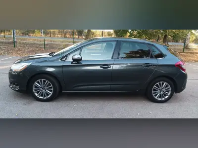 Citroën C4 2013 (miniatűr)