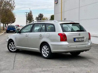 Toyota Avensis 2005 (miniatűr)