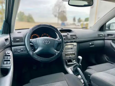 Toyota Avensis 2005 (miniatűr)