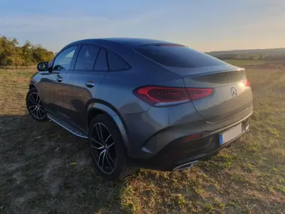 Mercedes-Benz GLE 400 2020 (miniatűr)