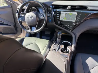 Toyota Camry 2020 (miniatűr)
